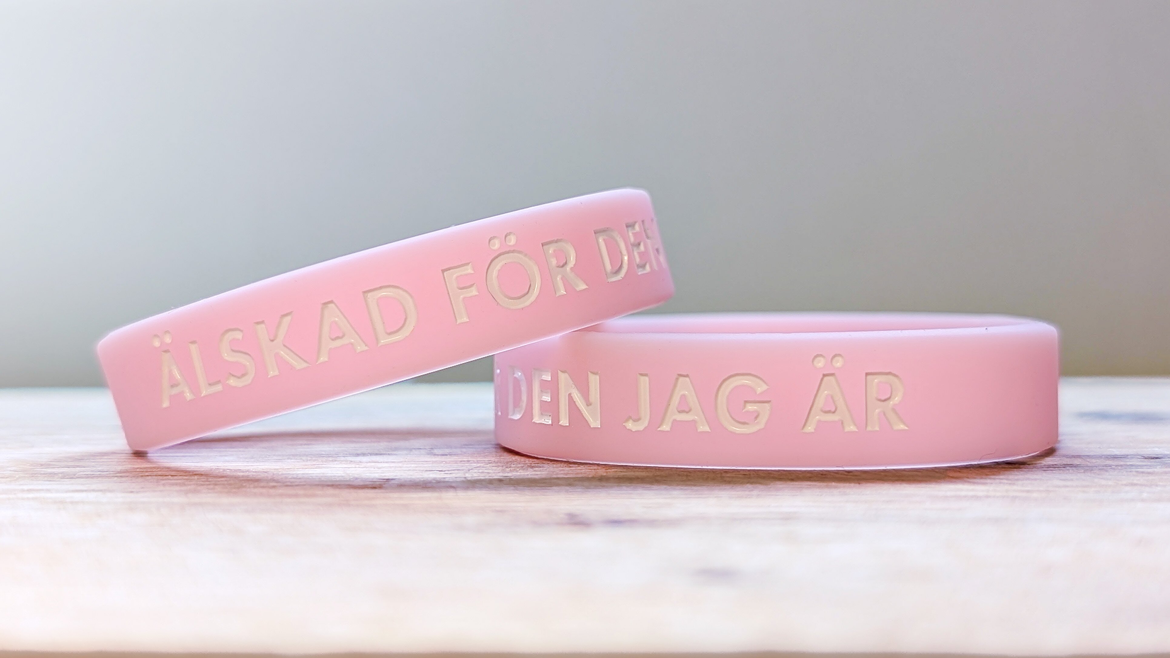 Armband - Silikon - Barn - Älskad för den jag är